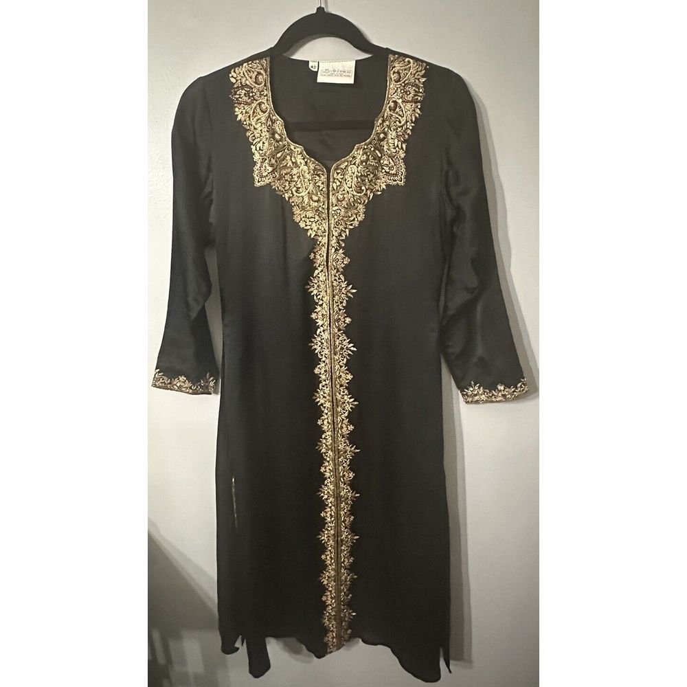 Vintage Loveleen‎ India 100% Silk Dress Black Gold Embroidery Size 42 - Picture 3 of 12